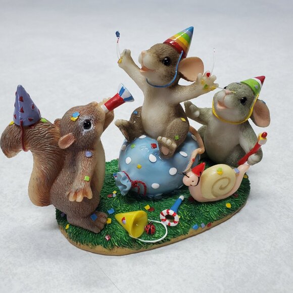Charming Tails "Party Animals" Figurine Collectible - Picture 2 of 9